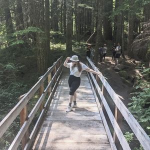 Meet your Posher, Syrena